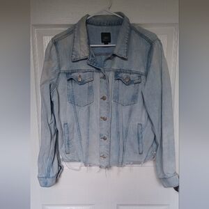Wild Fable Light Blue Jean Jacket With Raw Hem